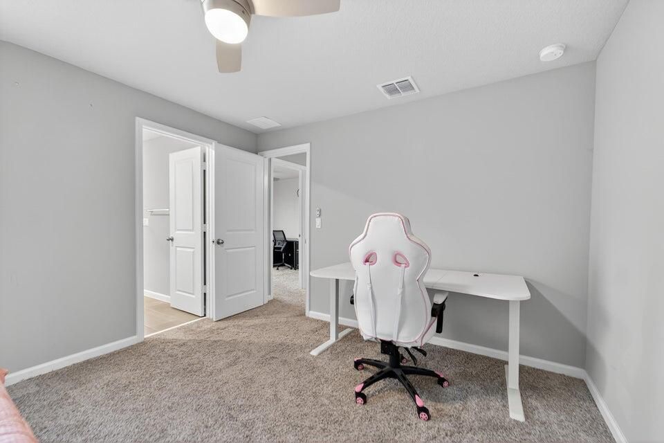 For Sale: $465,000 (3 beds, 2 baths, 1808 Square Feet)