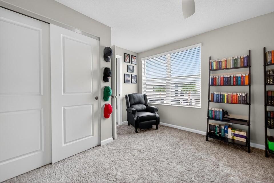 For Sale: $465,000 (3 beds, 2 baths, 1808 Square Feet)