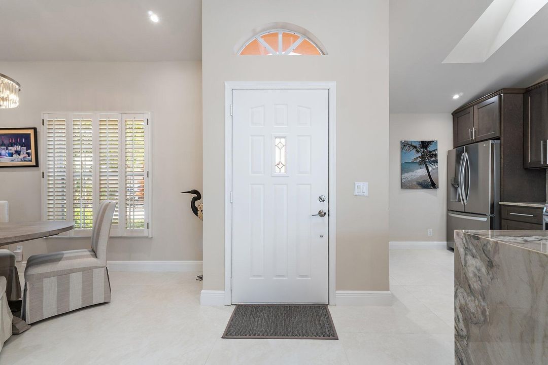 En Venta: $725,000 (2 camas, 2 baños, 1277 Pies cuadrados)