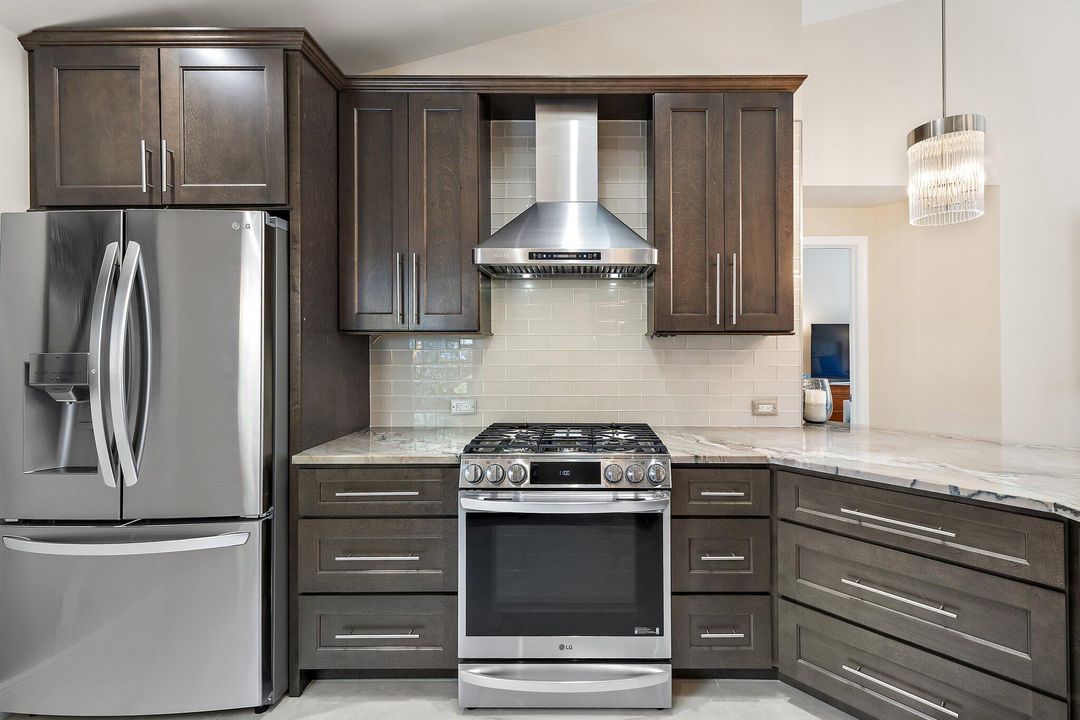 En Venta: $725,000 (2 camas, 2 baños, 1277 Pies cuadrados)