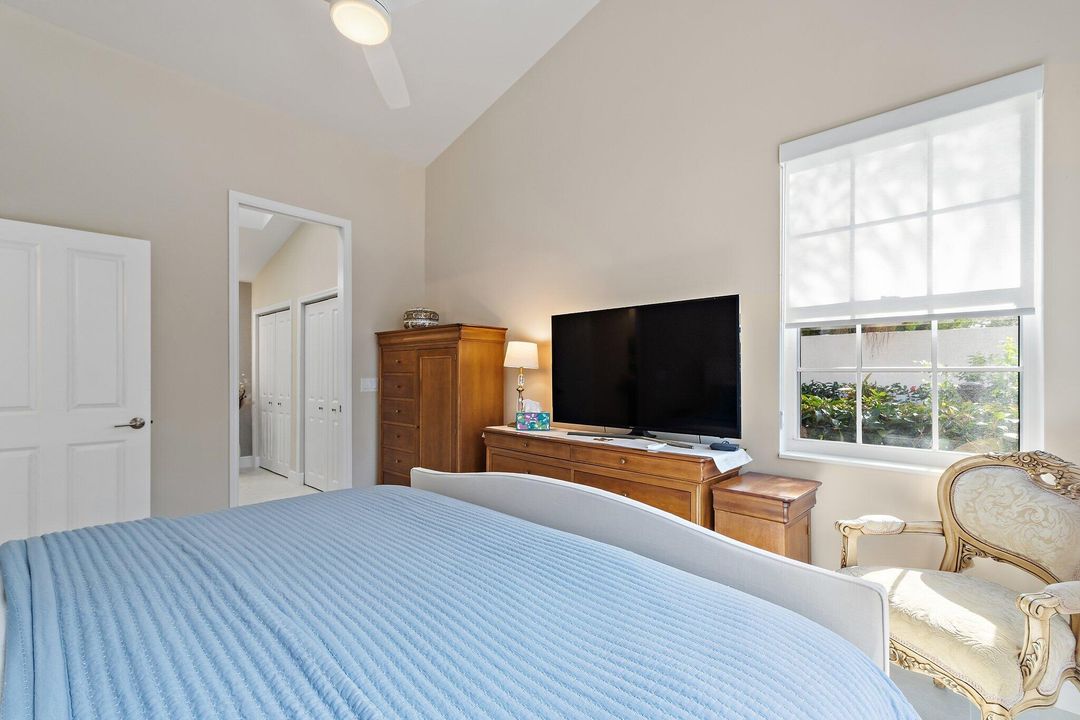 En Venta: $725,000 (2 camas, 2 baños, 1277 Pies cuadrados)