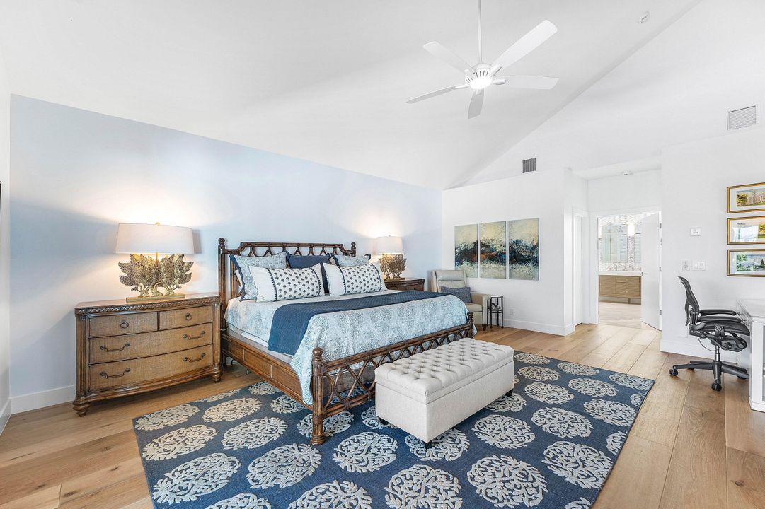 На продажу: $3,495,000 (3 спален, 4 ванн, 3272 Квадратных фут)