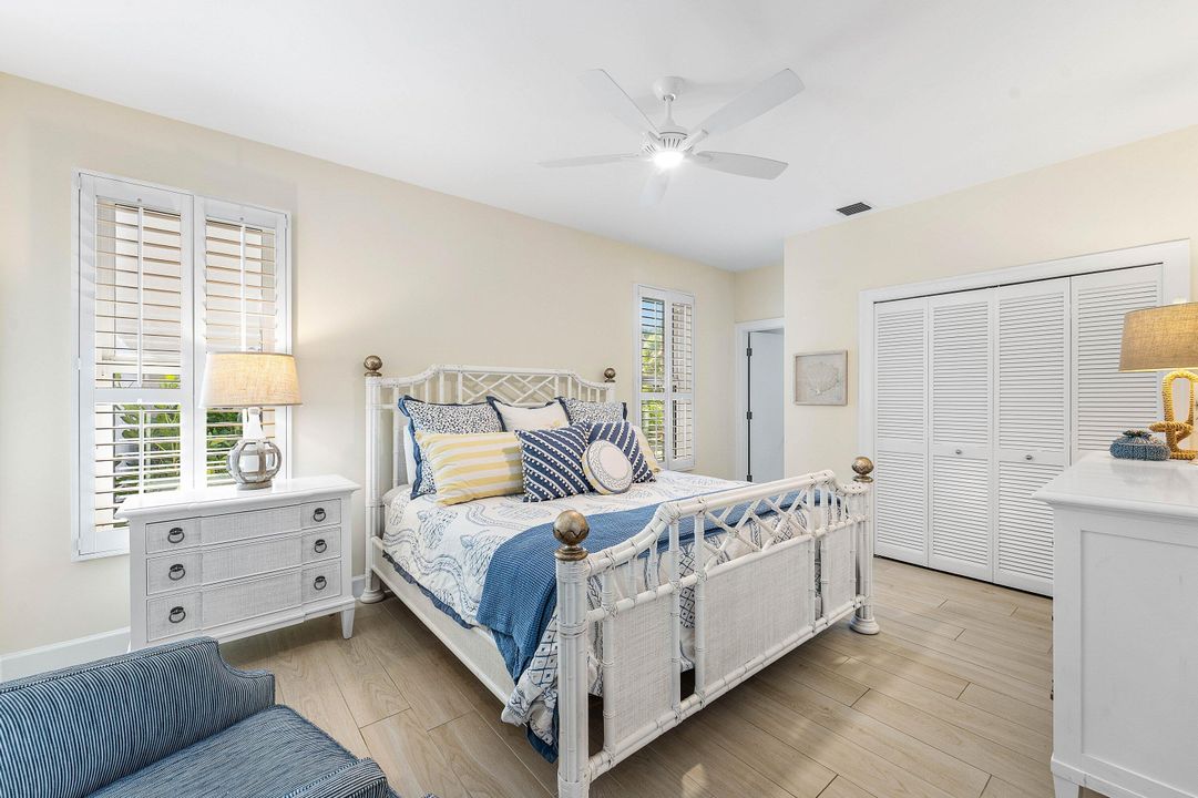 На продажу: $3,495,000 (3 спален, 4 ванн, 3272 Квадратных фут)