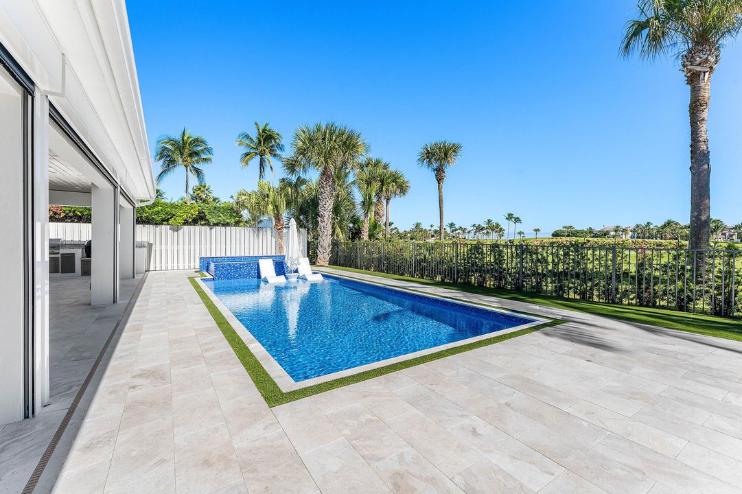 На продажу: $3,495,000 (3 спален, 4 ванн, 3272 Квадратных фут)