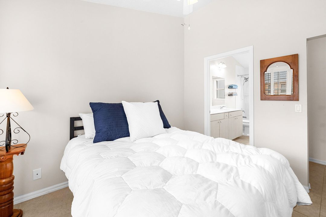 For Sale: $439,000 (3 beds, 2 baths, 1427 Square Feet)