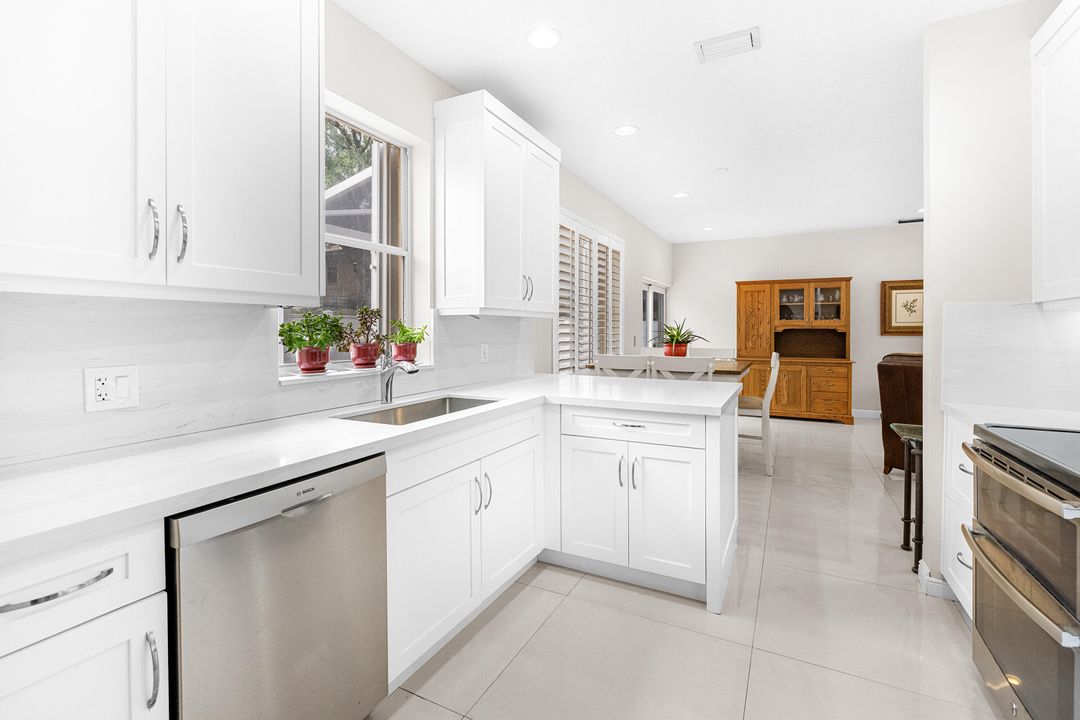 For Sale: $439,000 (3 beds, 2 baths, 1427 Square Feet)