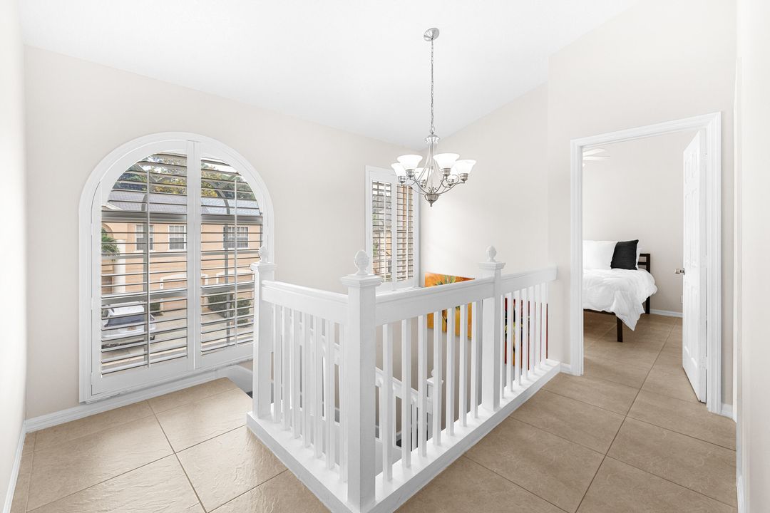 For Sale: $439,000 (3 beds, 2 baths, 1427 Square Feet)