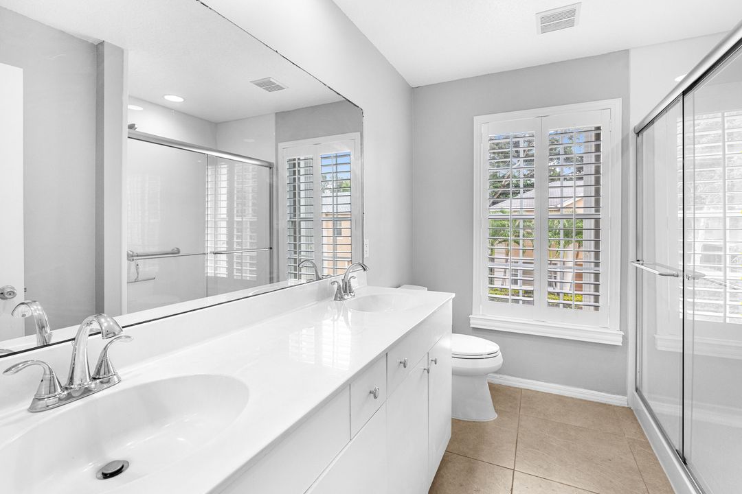 For Sale: $439,000 (3 beds, 2 baths, 1427 Square Feet)