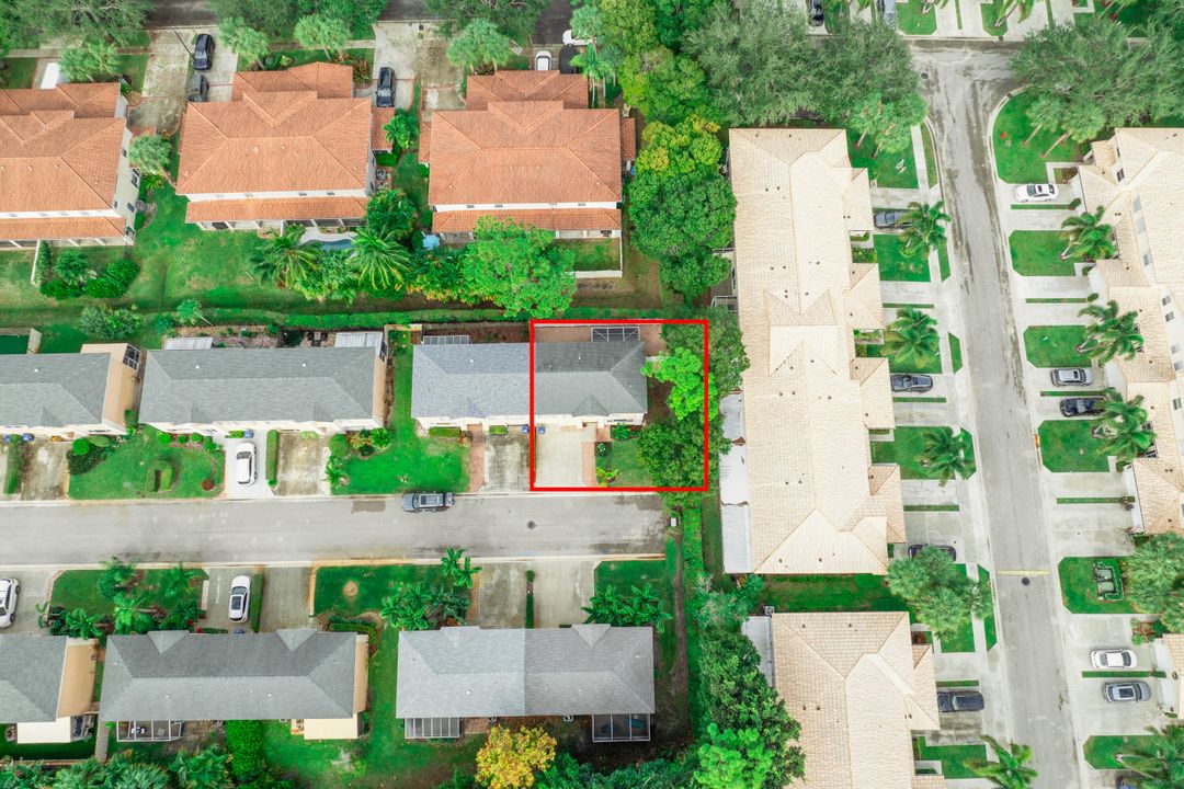 For Sale: $439,000 (3 beds, 2 baths, 1427 Square Feet)