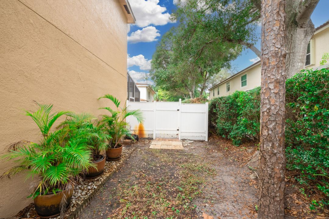 For Sale: $439,000 (3 beds, 2 baths, 1427 Square Feet)