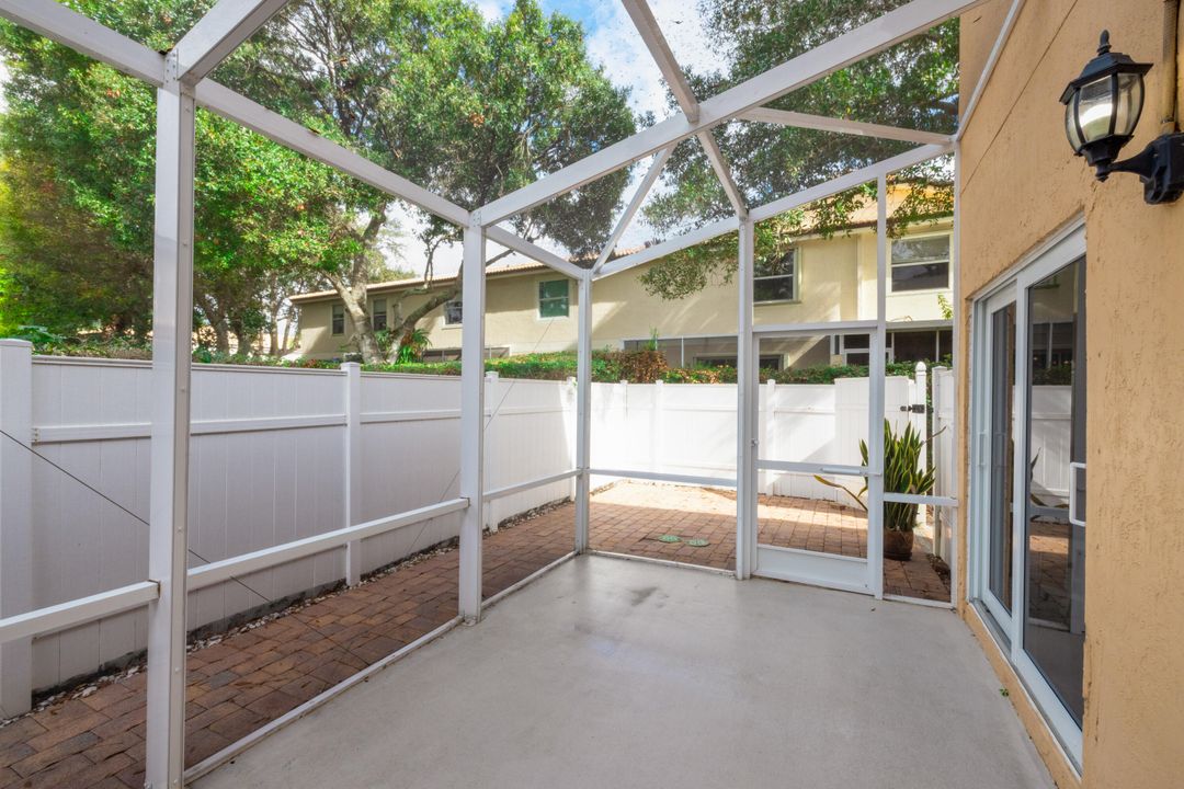 For Sale: $439,000 (3 beds, 2 baths, 1427 Square Feet)