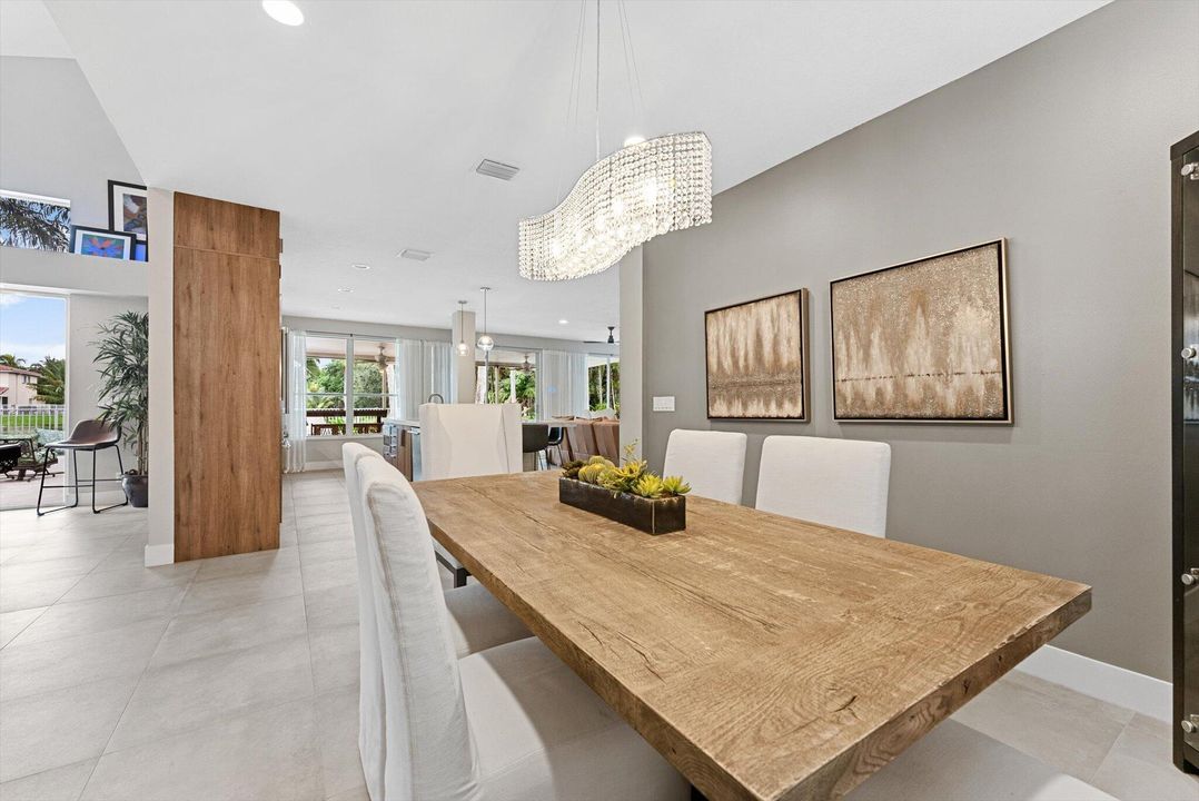 For Rent: $7,900 (5 beds, 3 baths, 3080 Square Feet)