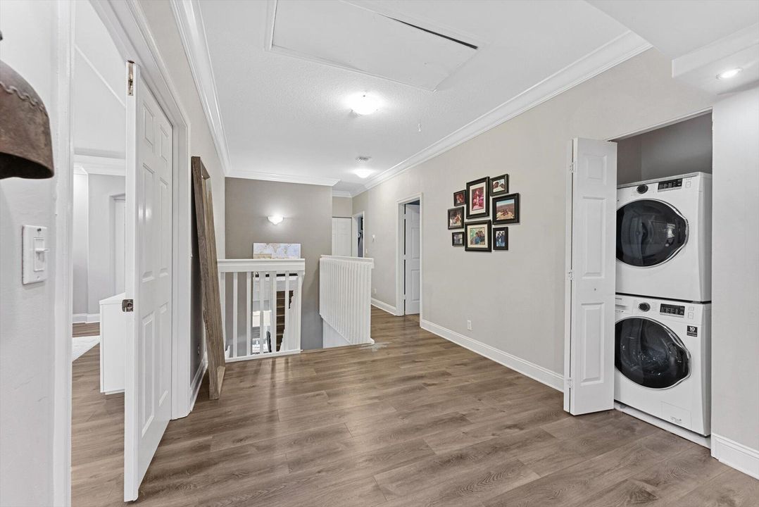 For Rent: $7,900 (5 beds, 3 baths, 3080 Square Feet)