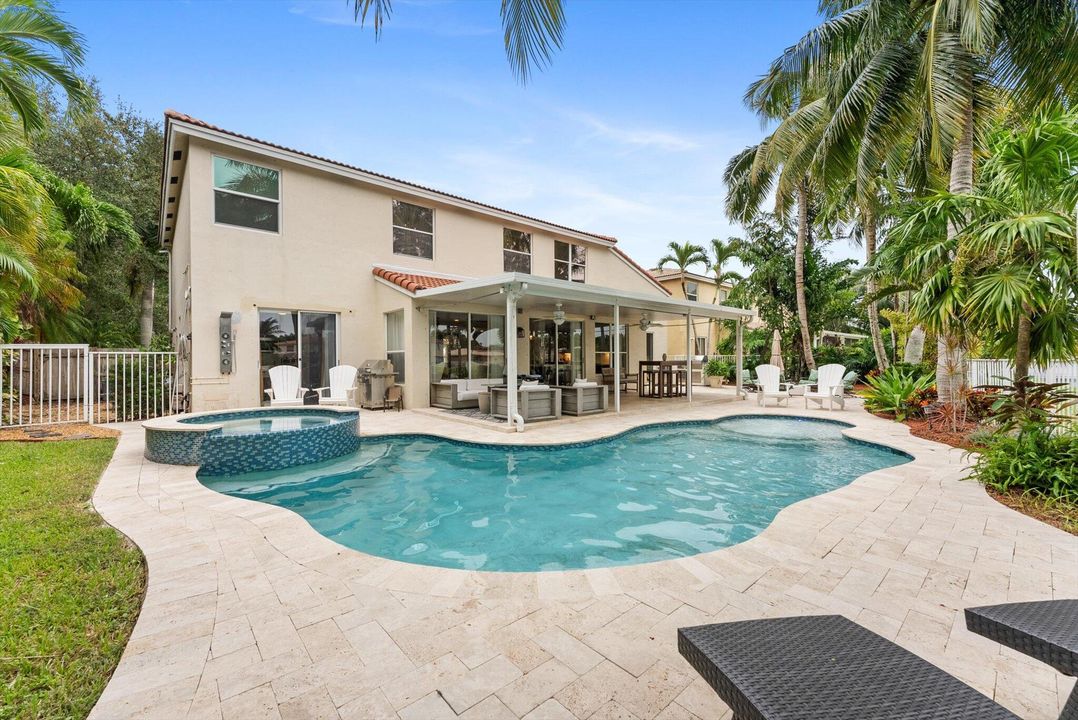 For Rent: $7,900 (5 beds, 3 baths, 3080 Square Feet)