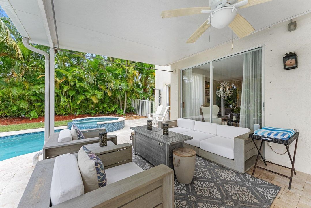 For Rent: $7,900 (5 beds, 3 baths, 3080 Square Feet)