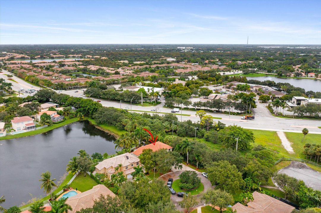 For Rent: $7,900 (5 beds, 3 baths, 3080 Square Feet)