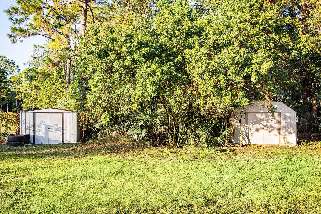 For Sale: $549,000 (3 beds, 2 baths, 1130 Square Feet)