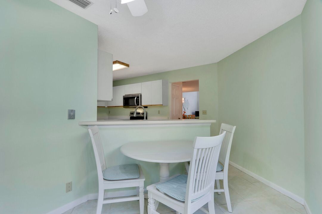 Activo con contrato: $625,000 (3 camas, 2 baños, 1762 Pies cuadrados)