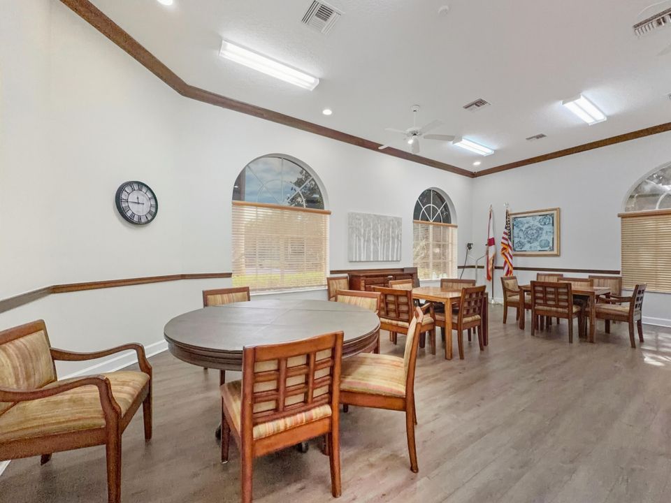 En Venta: $649,000 (3 camas, 2 baños, 1869 Pies cuadrados)