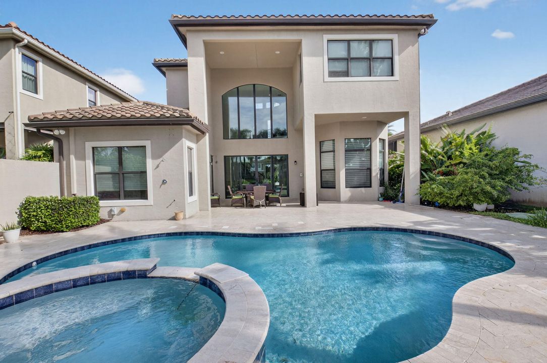 На продажу: $2,300,000 (4 спален, 5 ванн, 3932 Квадратных фут)