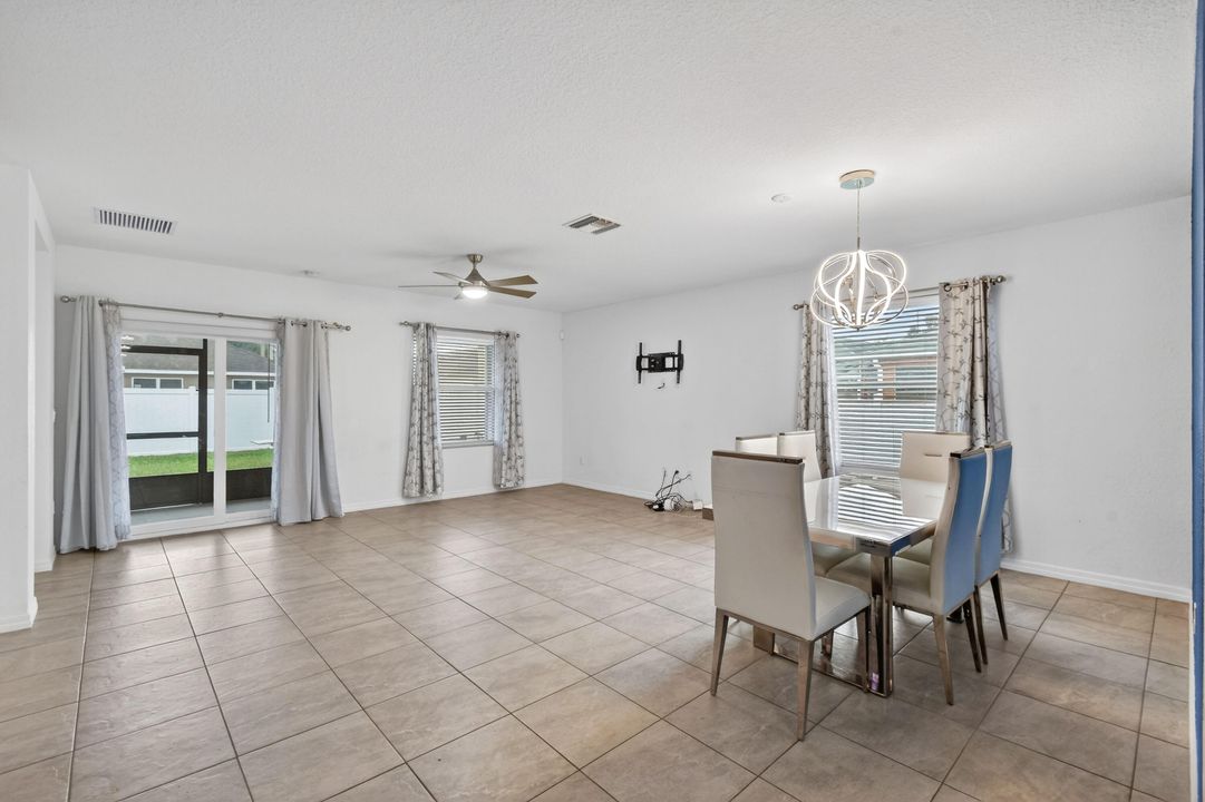 For Sale: $529,000 (4 beds, 3 baths, 2126 Square Feet)