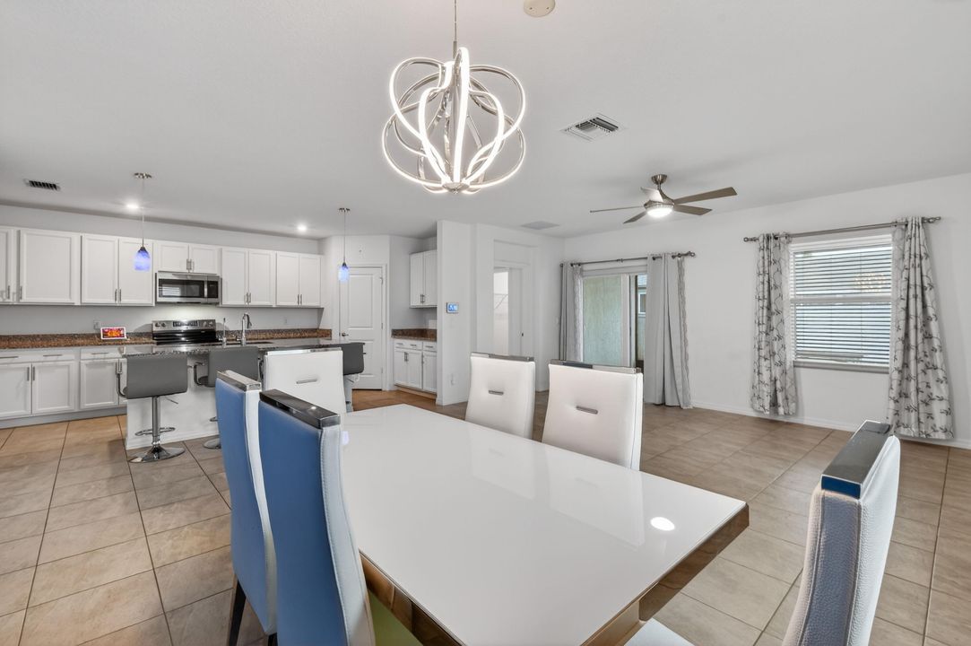 For Sale: $529,000 (4 beds, 3 baths, 2126 Square Feet)