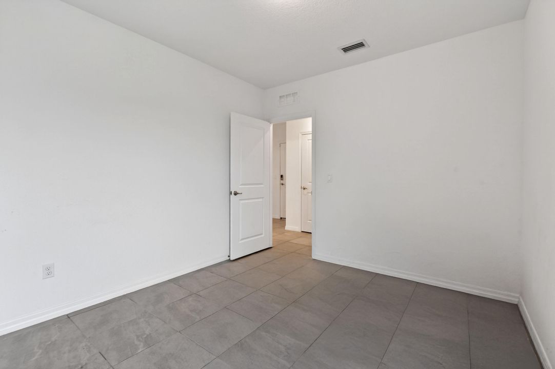 For Sale: $529,000 (4 beds, 3 baths, 2126 Square Feet)