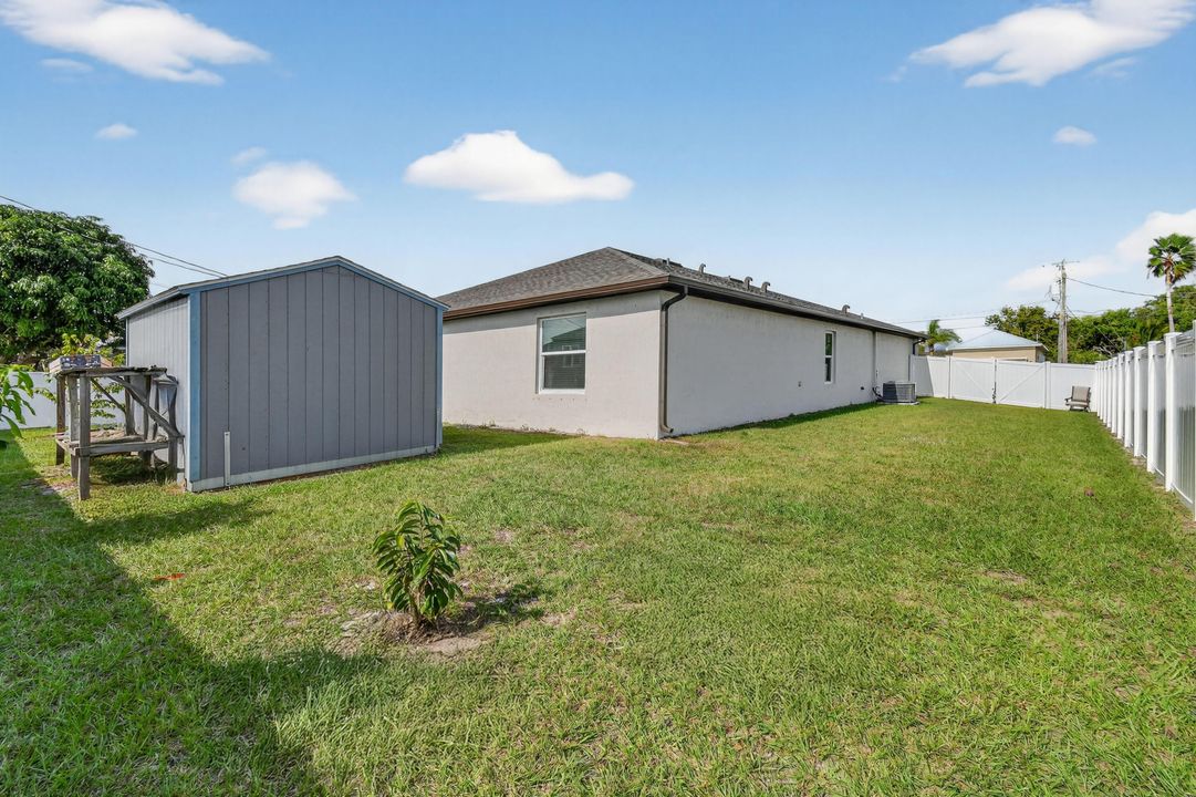 For Sale: $529,000 (4 beds, 3 baths, 2126 Square Feet)