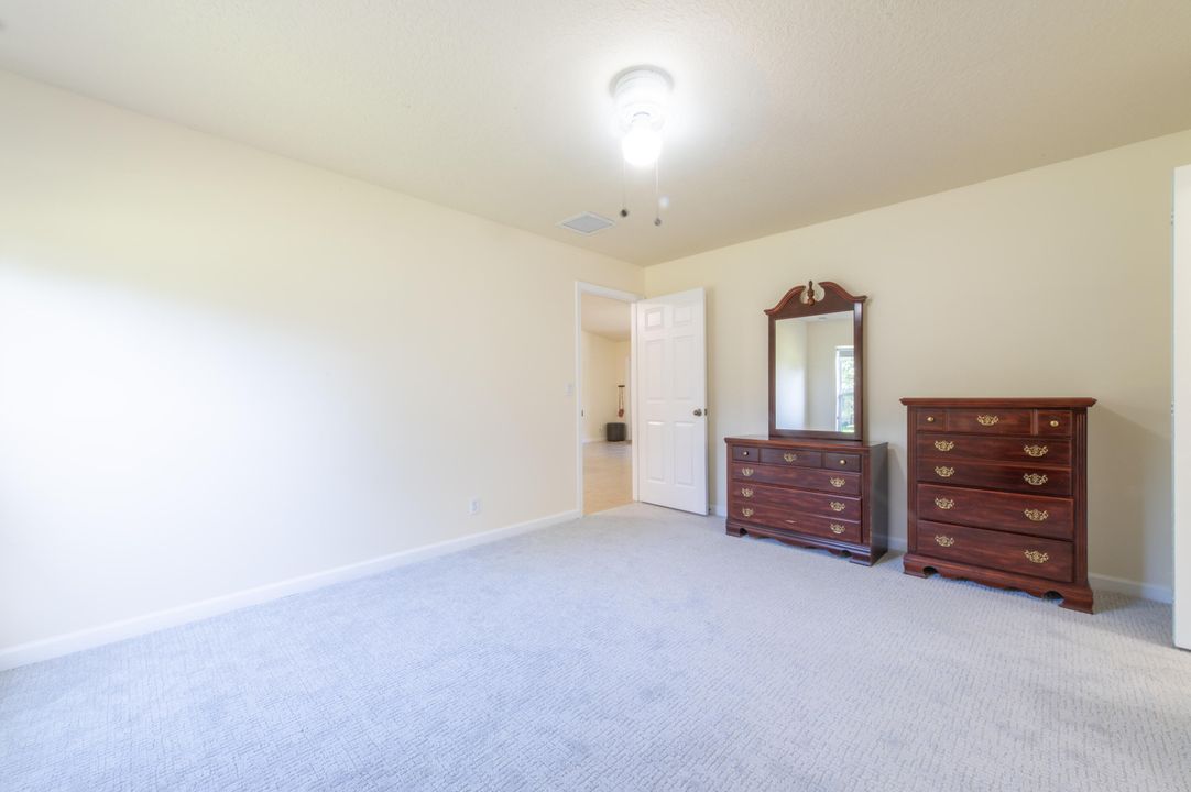 For Rent: $2,300 (3 beds, 2 baths, 1166 Square Feet)