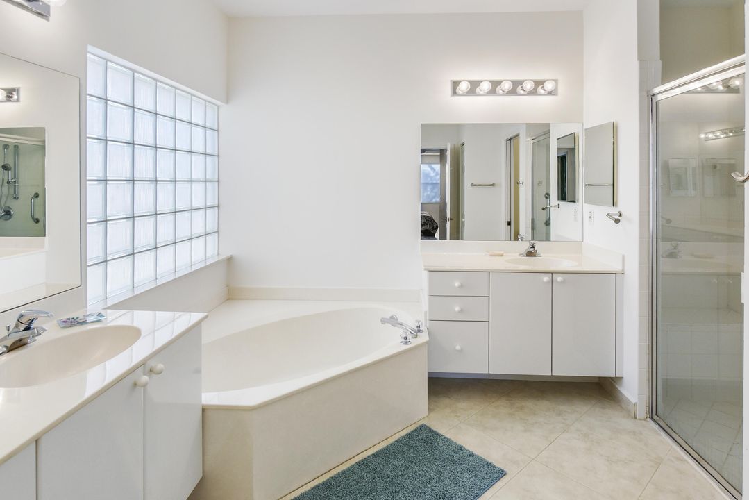 For Sale: $519,000 (3 beds, 2 baths, 2215 Square Feet)