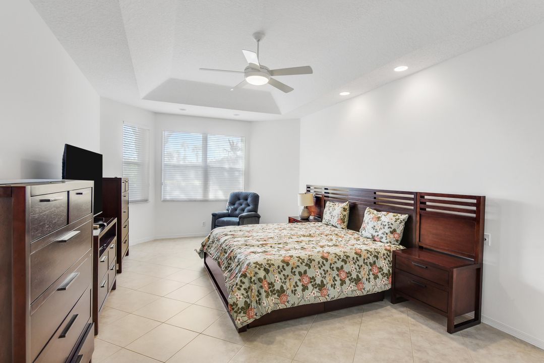 For Sale: $519,000 (3 beds, 2 baths, 2215 Square Feet)