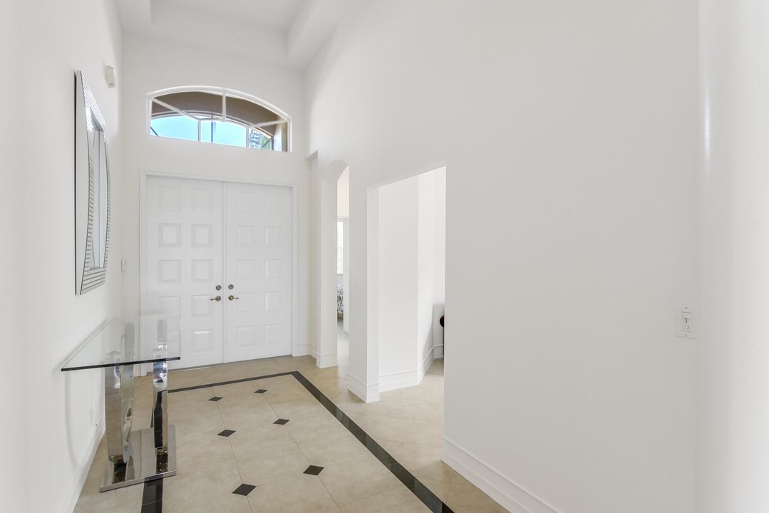 For Sale: $519,000 (3 beds, 2 baths, 2215 Square Feet)