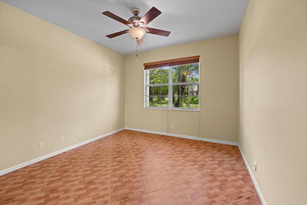 For Rent: $3,800 (2 beds, 2 baths, 1945 Square Feet)