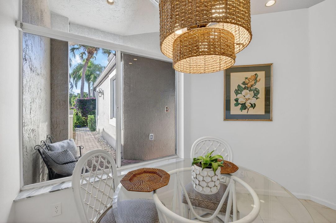 En Venta: $449,000 (3 camas, 2 baños, 1829 Pies cuadrados)