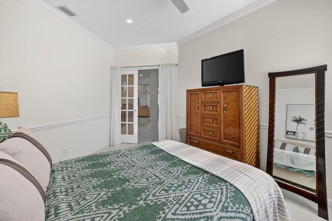 En Venta: $449,000 (3 camas, 2 baños, 1829 Pies cuadrados)