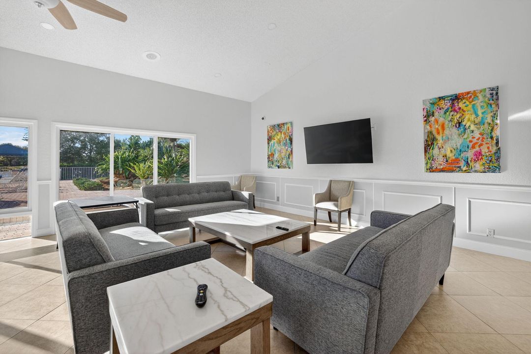 En Venta: $449,000 (3 camas, 2 baños, 1829 Pies cuadrados)