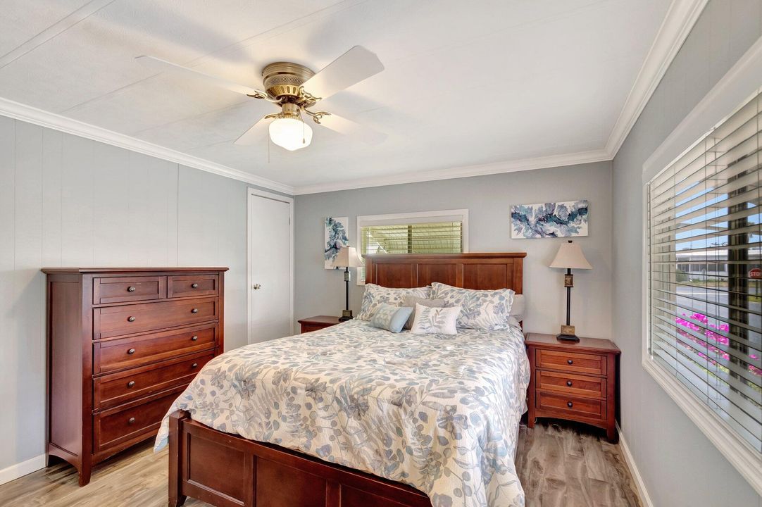 For Sale: $189,900 (2 beds, 2 baths, 1080 Square Feet)