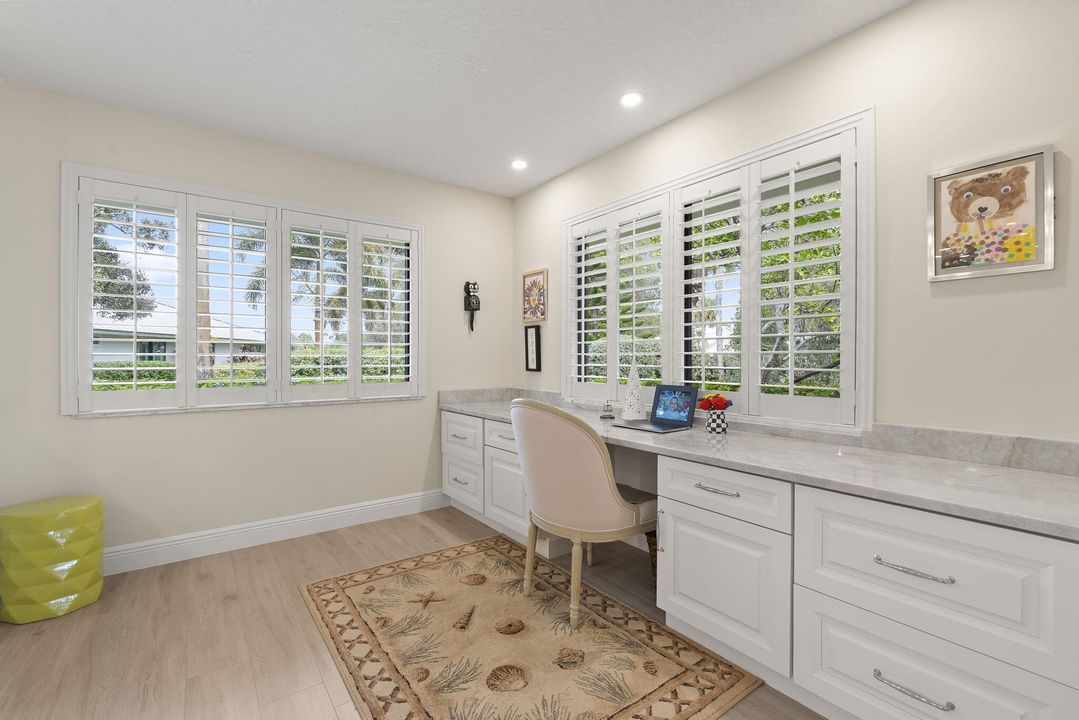 En Venta: $599,000 (3 camas, 2 baños, 2447 Pies cuadrados)