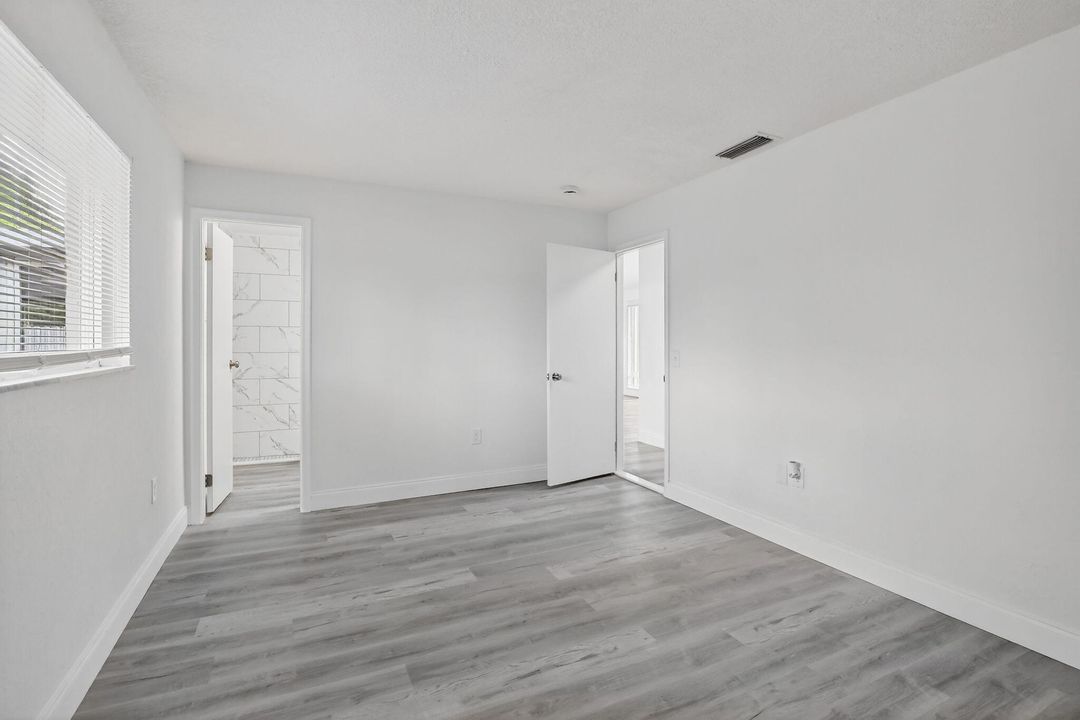 For Sale: $549,900 (3 beds, 2 baths, 1419 Square Feet)