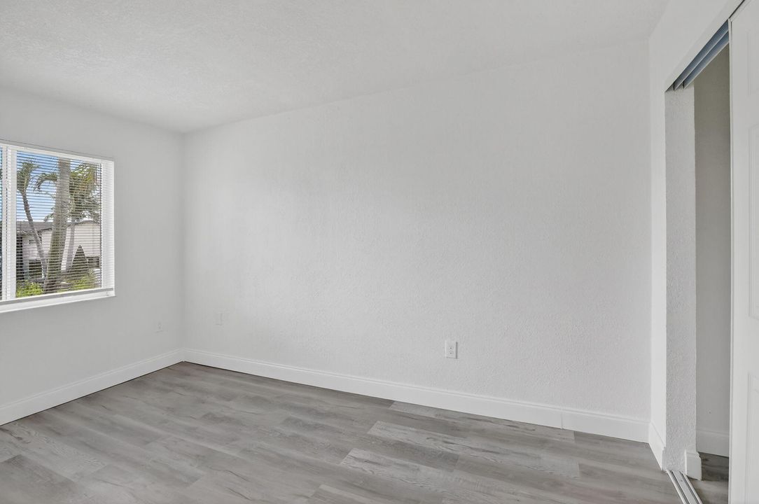 For Sale: $549,900 (3 beds, 2 baths, 1419 Square Feet)