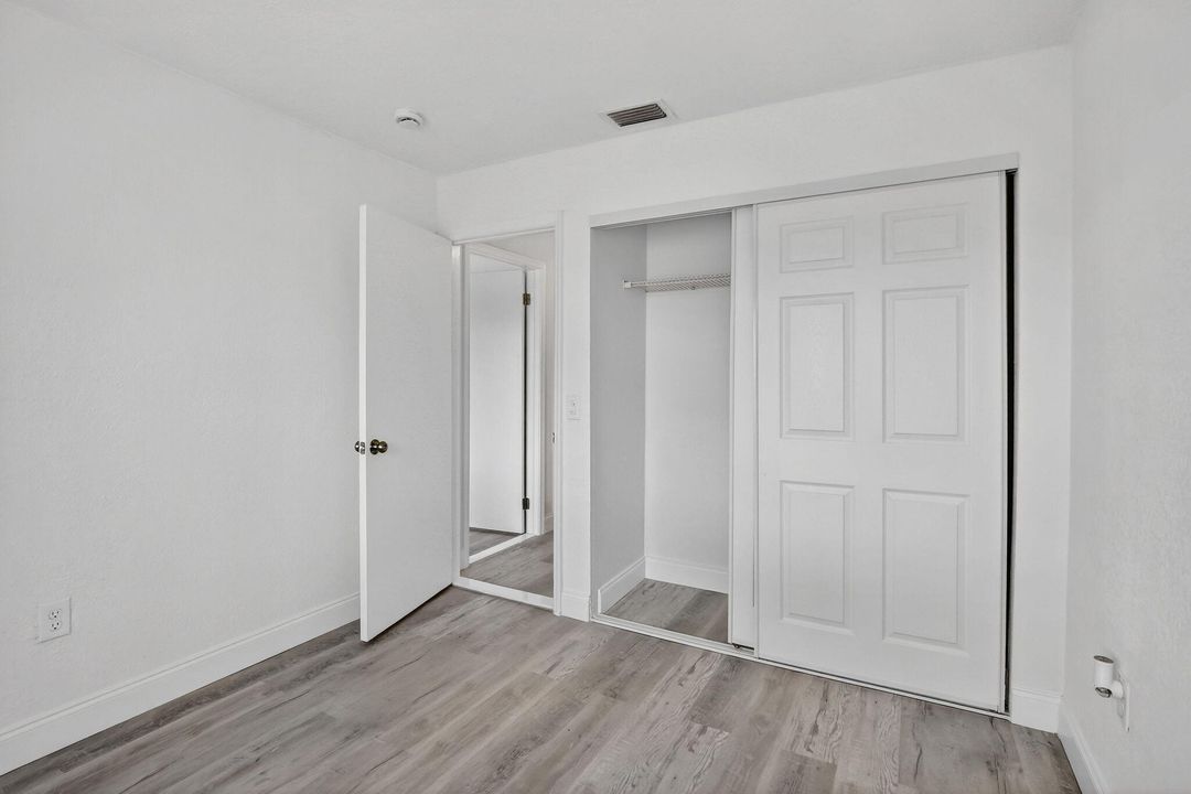 For Sale: $549,900 (3 beds, 2 baths, 1419 Square Feet)