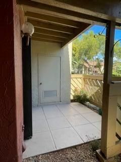 For Rent: $2,200 (2 beds, 2 baths, 1180 Square Feet)