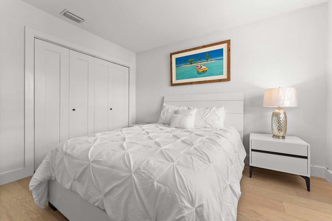 For Sale: $1,895,000 (3 beds, 2 baths, 1764 Square Feet)