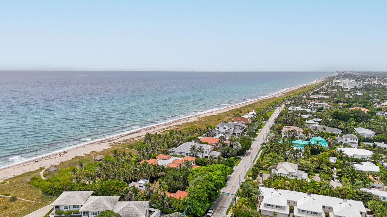 For Sale: $1,895,000 (3 beds, 2 baths, 1764 Square Feet)