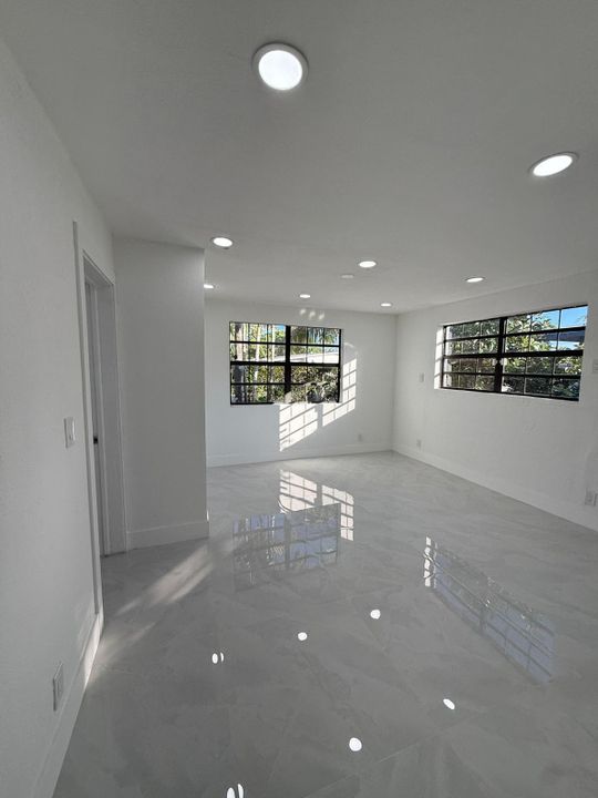 For Sale: $587,500 (0 beds, 0 baths, 1441 Square Feet)