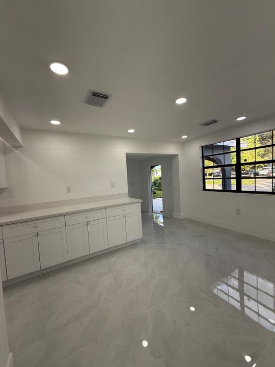 For Sale: $587,500 (0 beds, 0 baths, 1441 Square Feet)