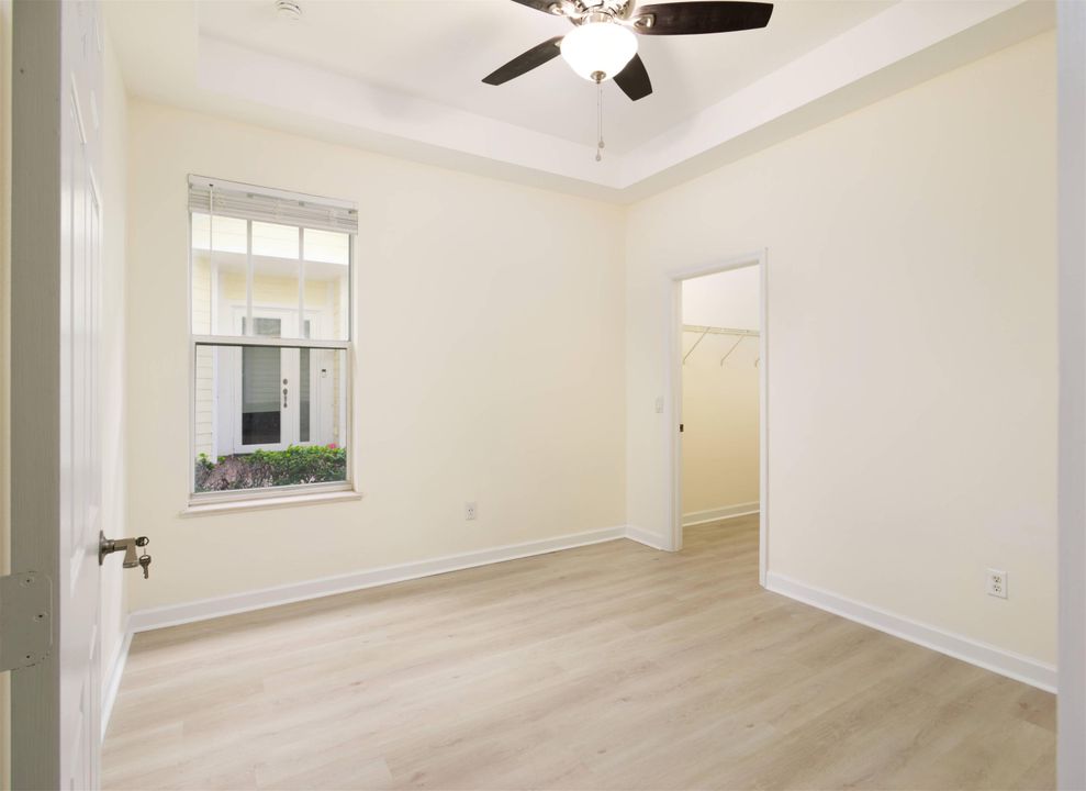 For Sale: $324,900 (3 beds, 2 baths, 1630 Square Feet)