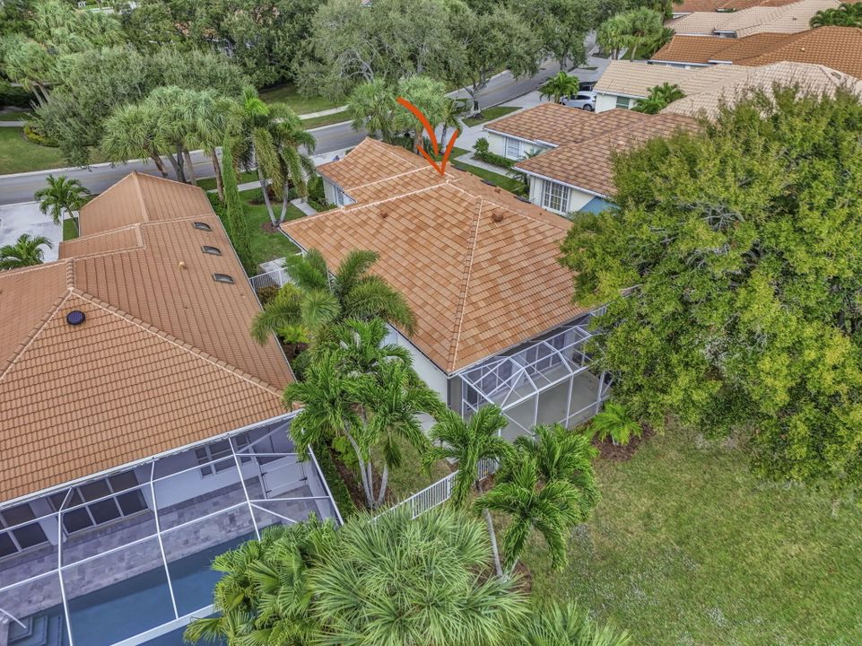 En Venta: $949,000 (3 camas, 2 baños, 2024 Pies cuadrados)