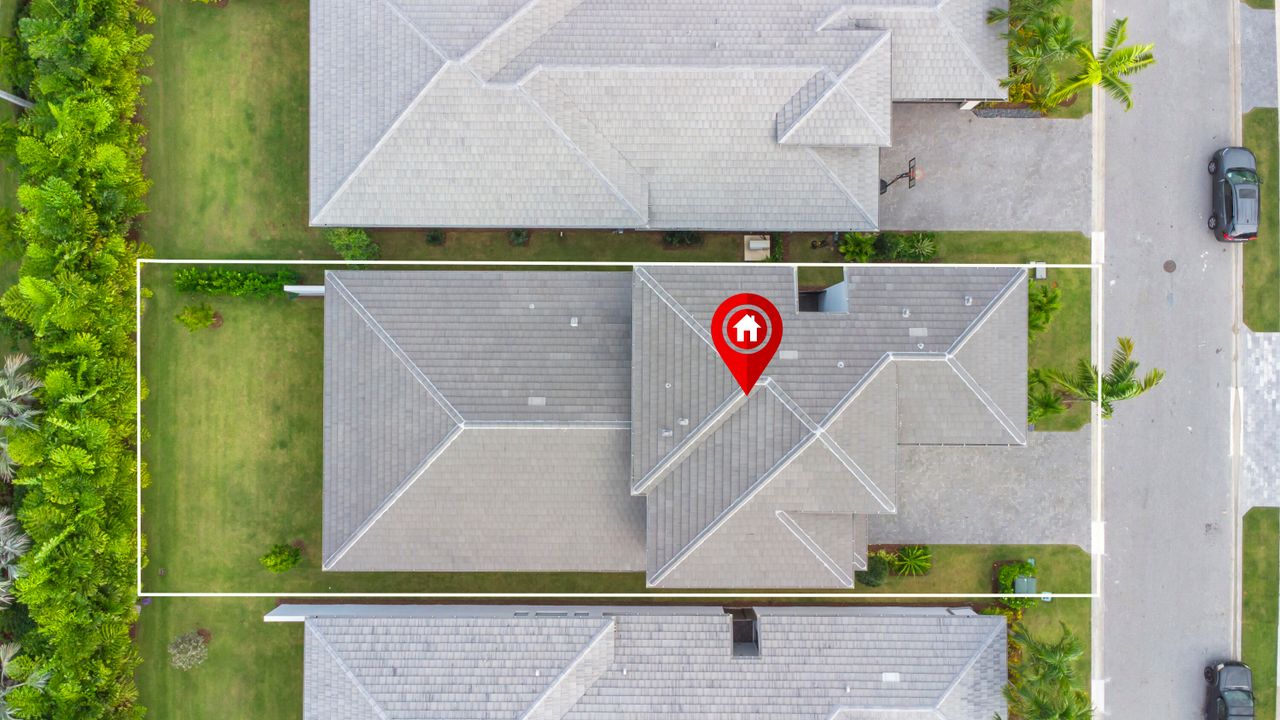 For Sale: $2,250,000 (5 beds, 5 baths, 3800 Square Feet)