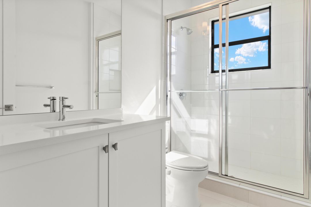 For Sale: $2,250,000 (5 beds, 5 baths, 3800 Square Feet)